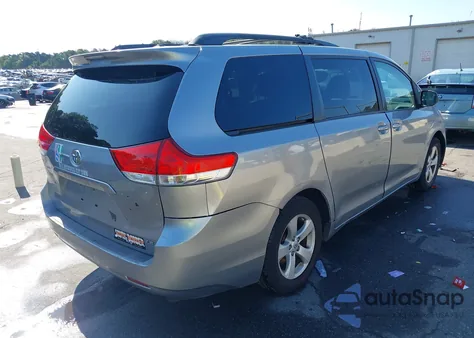2011 Toyota Sienna Le V6 from USA, damaged, VIN 5TDKK3DC1BS090168